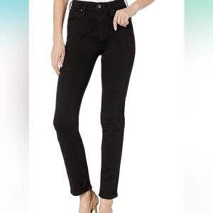 NWOT Levi’s 724 High Rise Straight Leg Jean